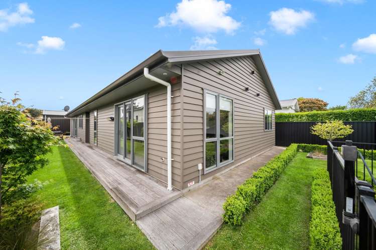 76 Cornwall Street Masterton_18