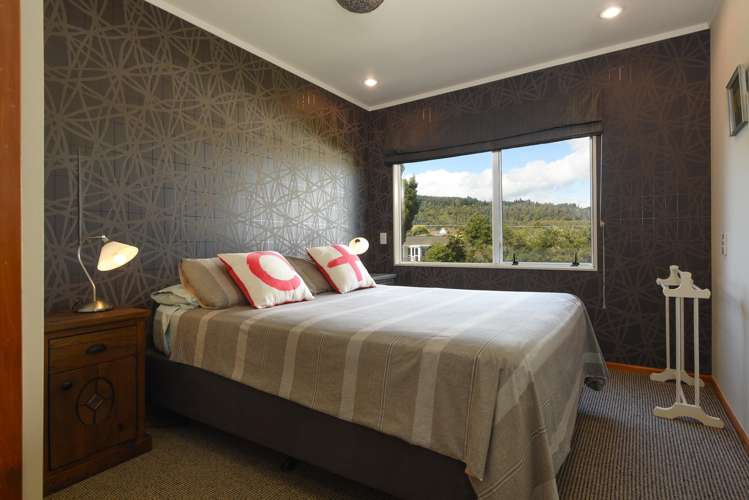33 McKenzie Road Owhata_10