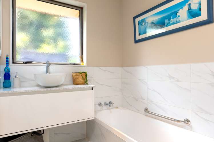 12c Carvell Street Blenheim Central_13