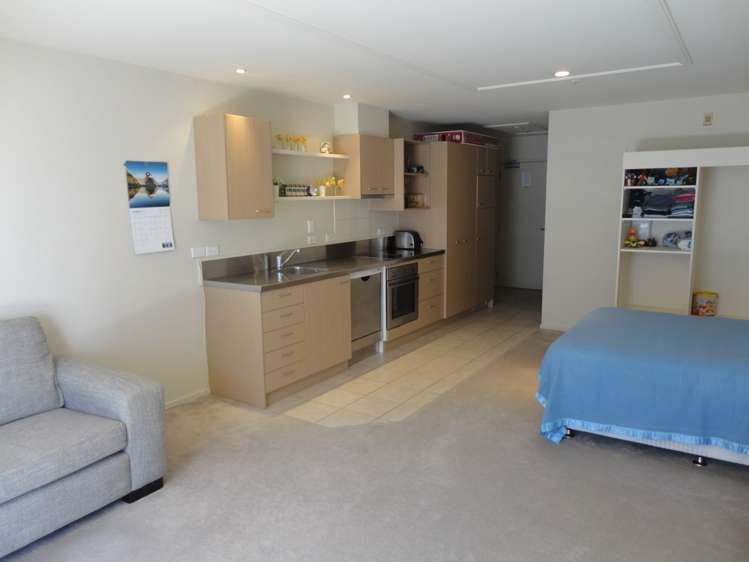 8b/31 Day Street Auckland Central_1