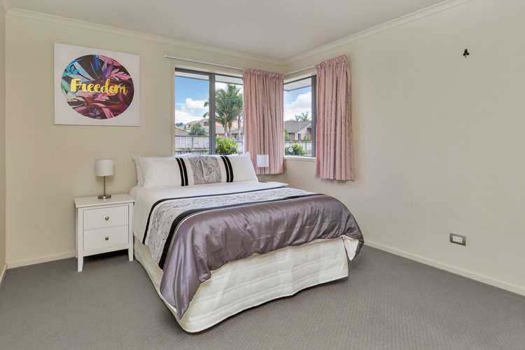 17 Conifer Grove Kamo_11