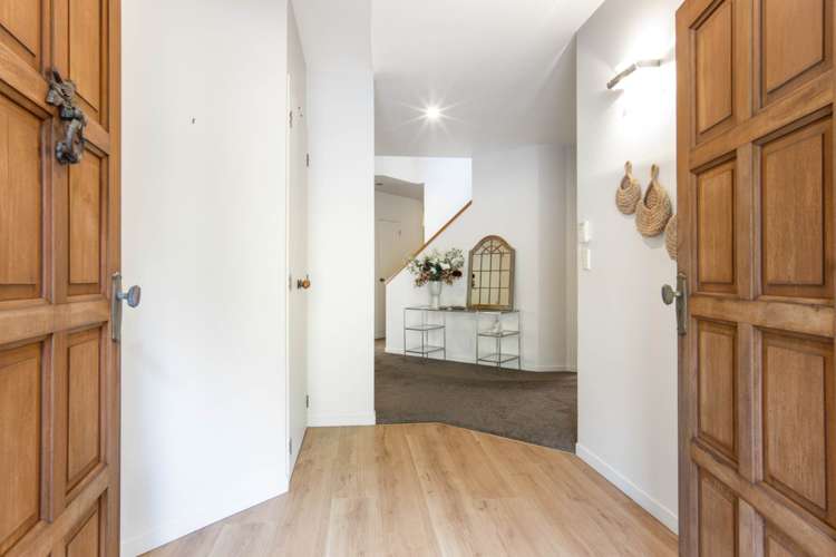 15 North Way Titirangi_2