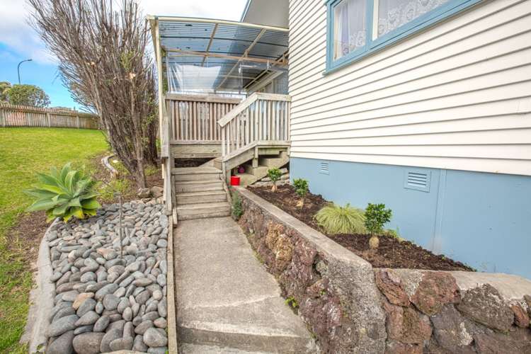 47 Commodore Drive Lynfield_8