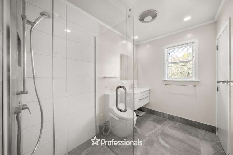 21 Rosebank Avenue Avalon_13