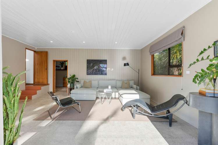 7 Happeace Lane Titirangi_36
