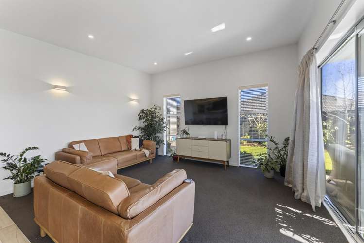84 Tauhinu Avenue_2