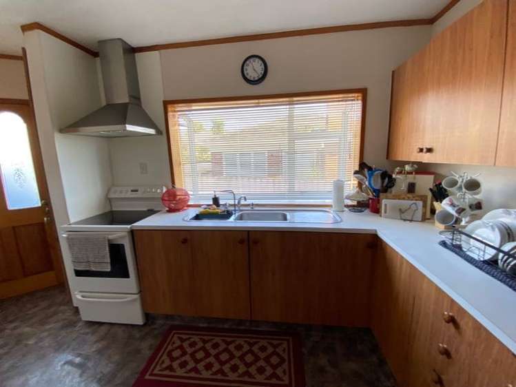 17 Kokiri Street Te Atatu South_5