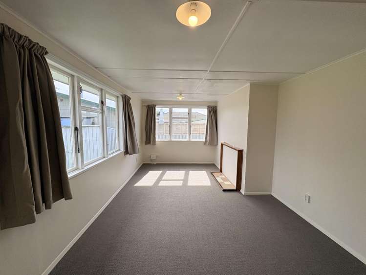 64 Lipscombe Crescent Havelock North_2