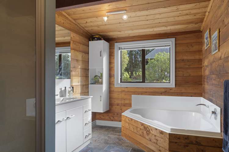 172 Copples Road Sefton_16