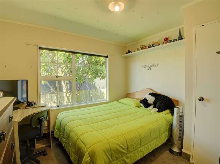 2 Derby Place Tamatea_12