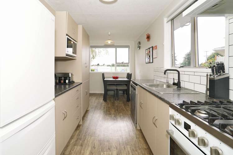 93 Collins Road Melville_11