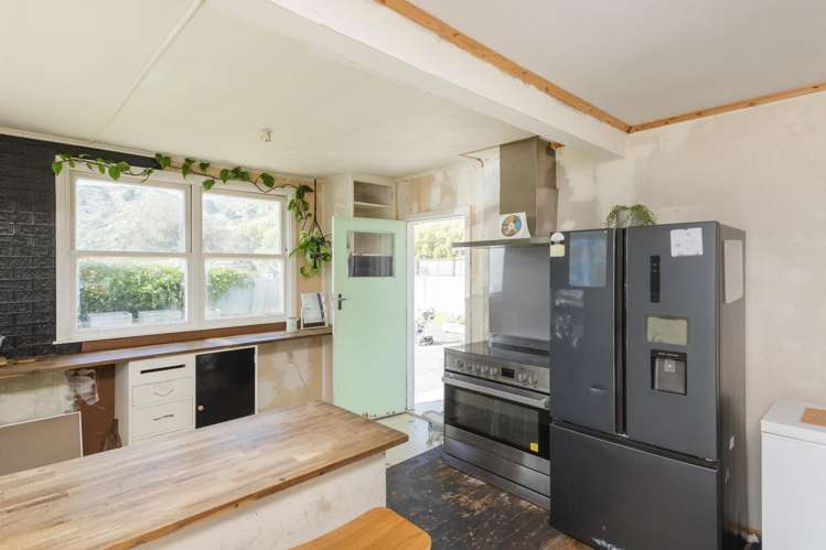 28 Cliff Road Te Karaka_7