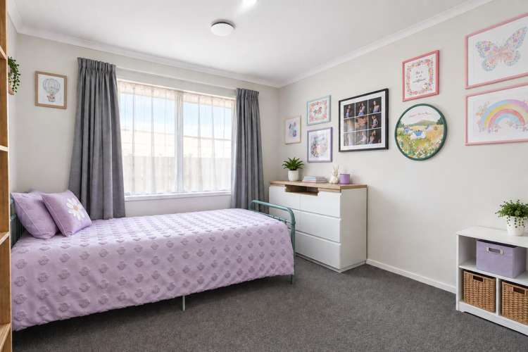 5 Dumas Place Rosehill_11