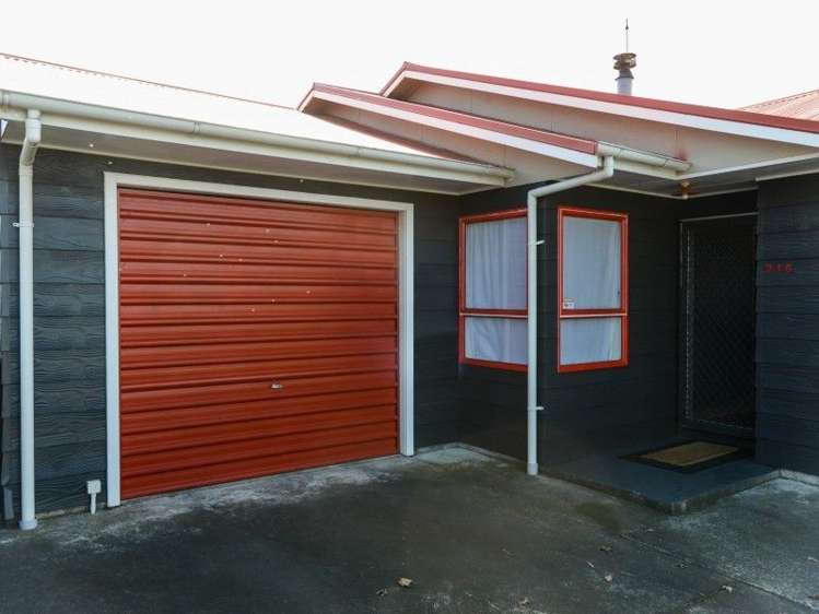 216 Chatham Road Flaxmere_17