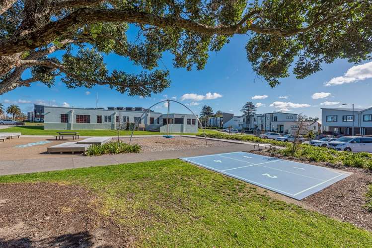 14 Alexander Willis Crescent Hobsonville_26