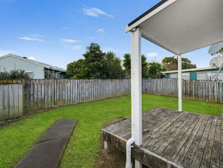 9 Norrie Smith Avenue Flat Bush_14
