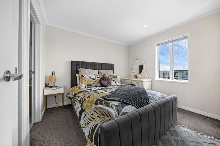 57 Arrowsmith Drive Flat Bush_14