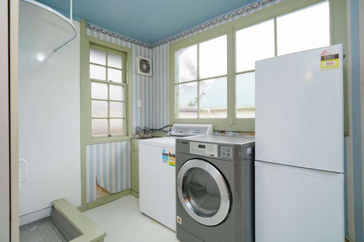 8 Alice Street Gladstone_13