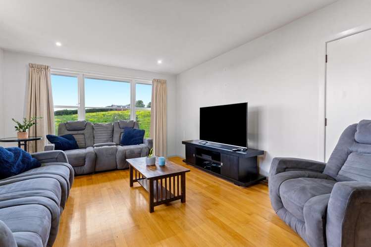 11 Burrow Road Pukekohe_11