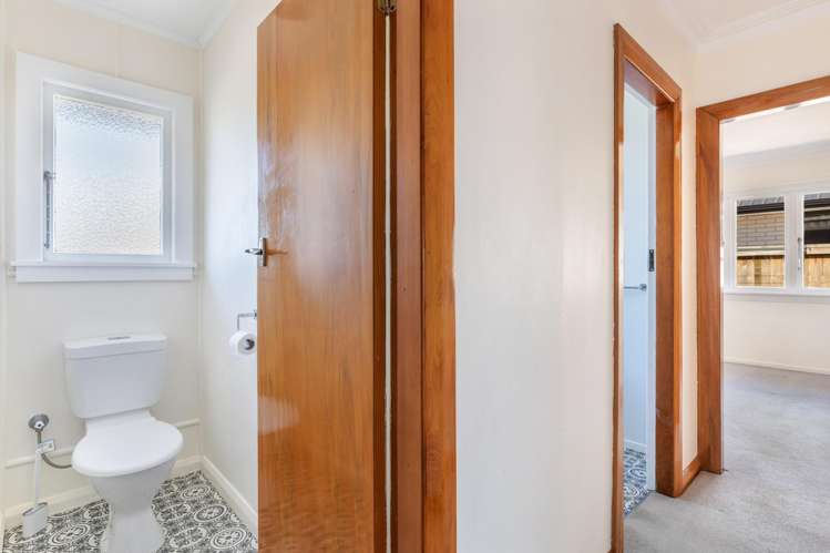 110 Seaview Road Westown_14