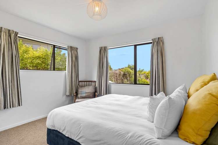 40 Kotare Place South Bay_14