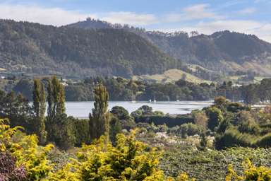 217 Ongare Point Road_1