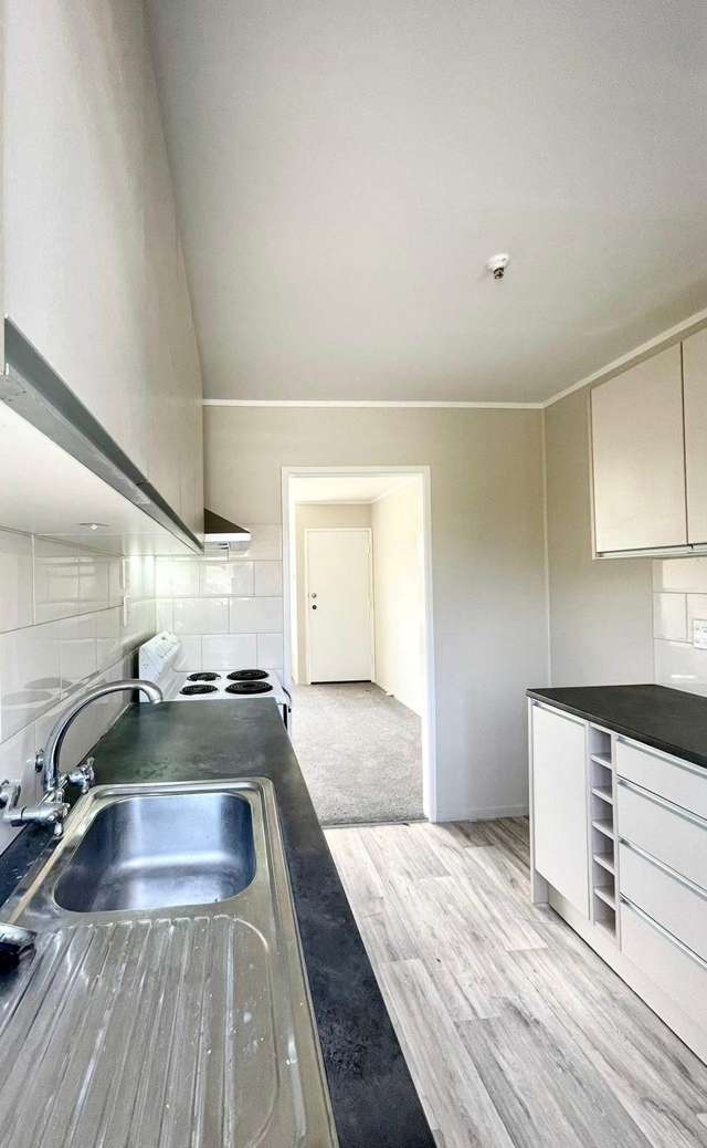 1/24 Coburg Street Henderson_1