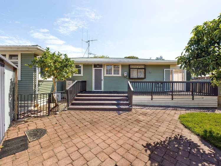 31 Aberfoyle Street Dinsdale_16