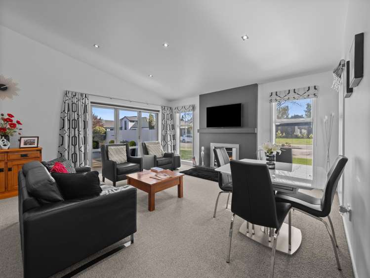 15 Coniston Drive Allenton_16