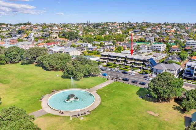 2/45 Tamaki Drive Mission Bay_4