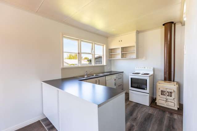 2 Edinburgh Street Dannevirke_4