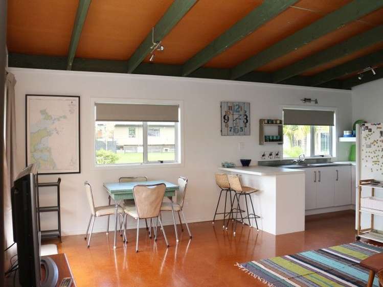 8a Rees Avenue Cooks Beach_9