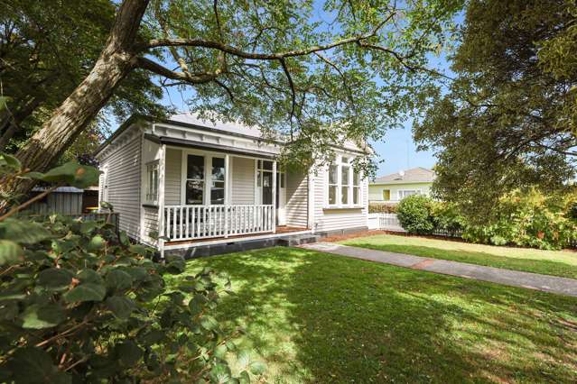 Fully Renovated Villa with Charm & Convenience