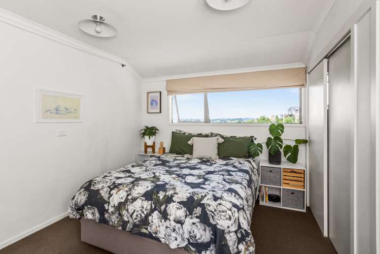 88 Kent Terrace Taradale_17