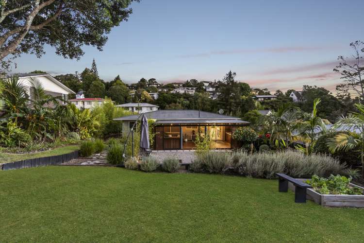 23 Sispara Place Beach Haven_18