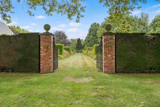 Trott’s Garden – An extraordinary lifestyle.