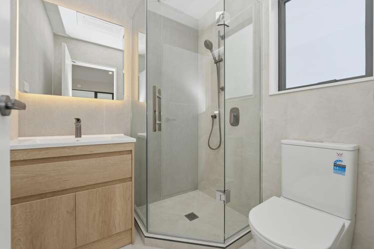 636 Tarapuka Road Westgate_12
