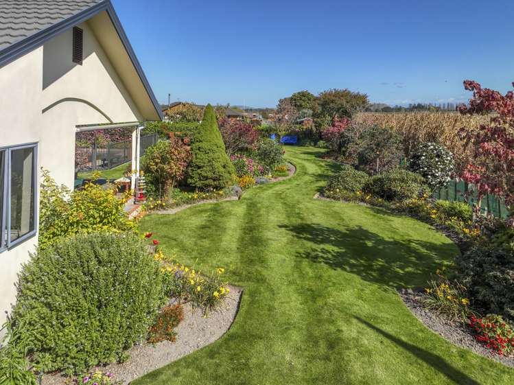 1212 Kaiapo Road Camberley_8