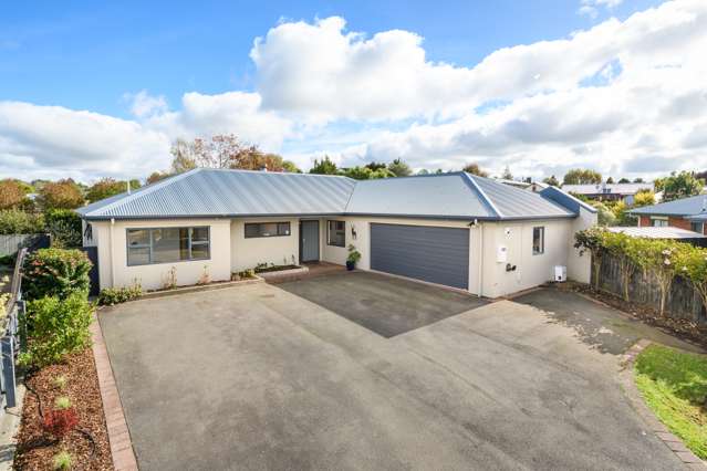 8 Almond Grove Feilding_3