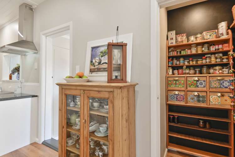 207 Murdoch Road East Akina_12