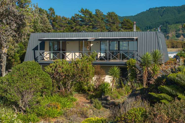 114 Rarangi Beach Road Rarangi_43