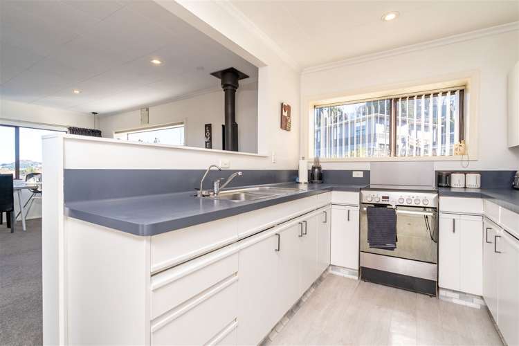 37 Waldron Crescent Green Island_1