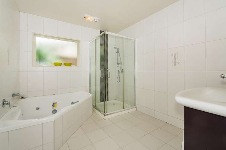 3 Lambir Place Fairview Heights_23