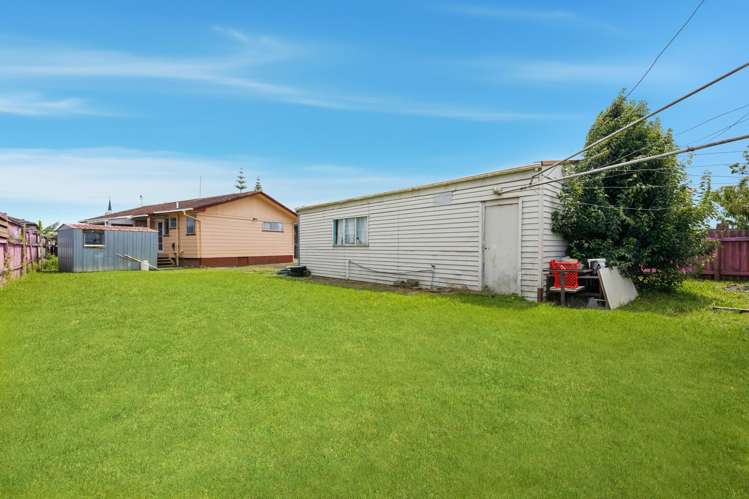 16 Robertson Road Mangere_9