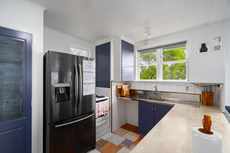 18 Northumberland Street Cannons Creek_3
