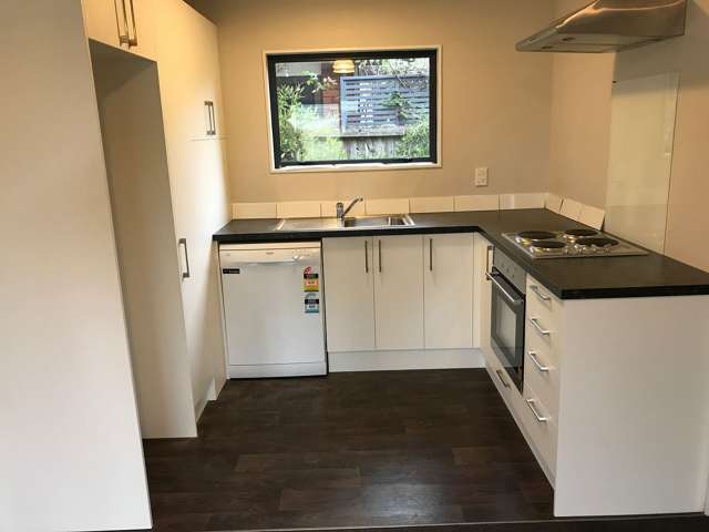 Charming 3BR Home with Garden!