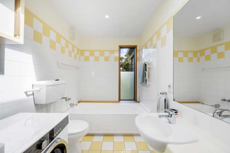 17 Dillon Street Lowry Bay_12