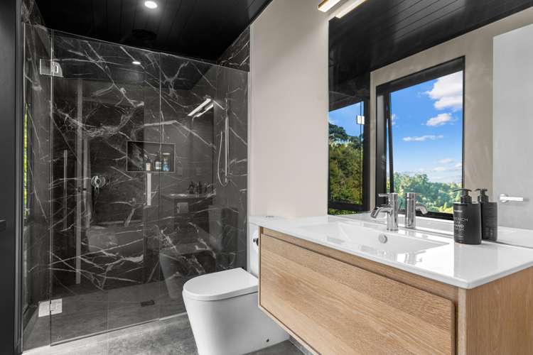 102 The Ridge Langs Beach_12