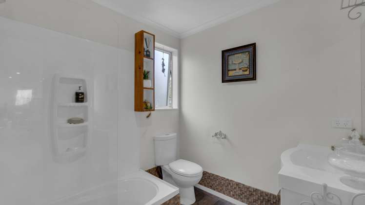 275 Munro Road Cheviot_16