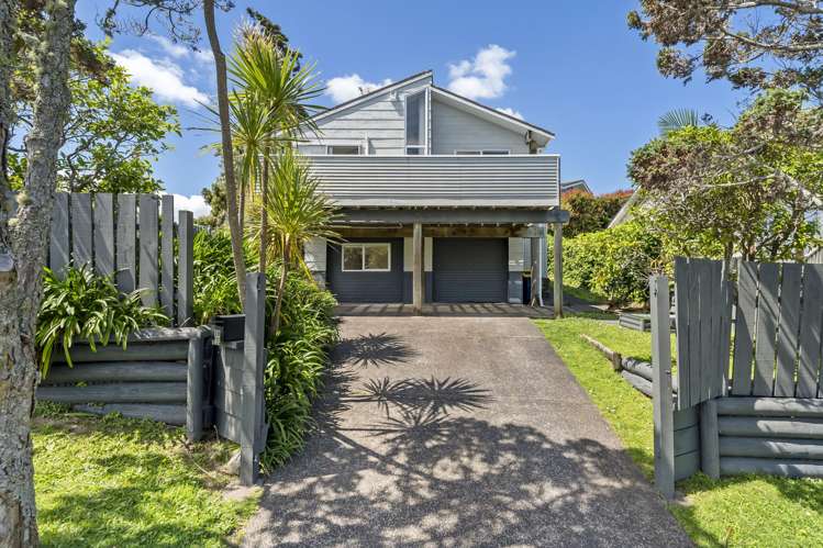 1/6 Oruamo Place Beach Haven_20